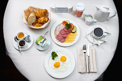 American Breakfast